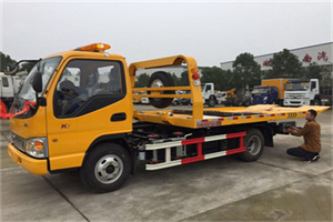 灞桥哪里有拖车服务